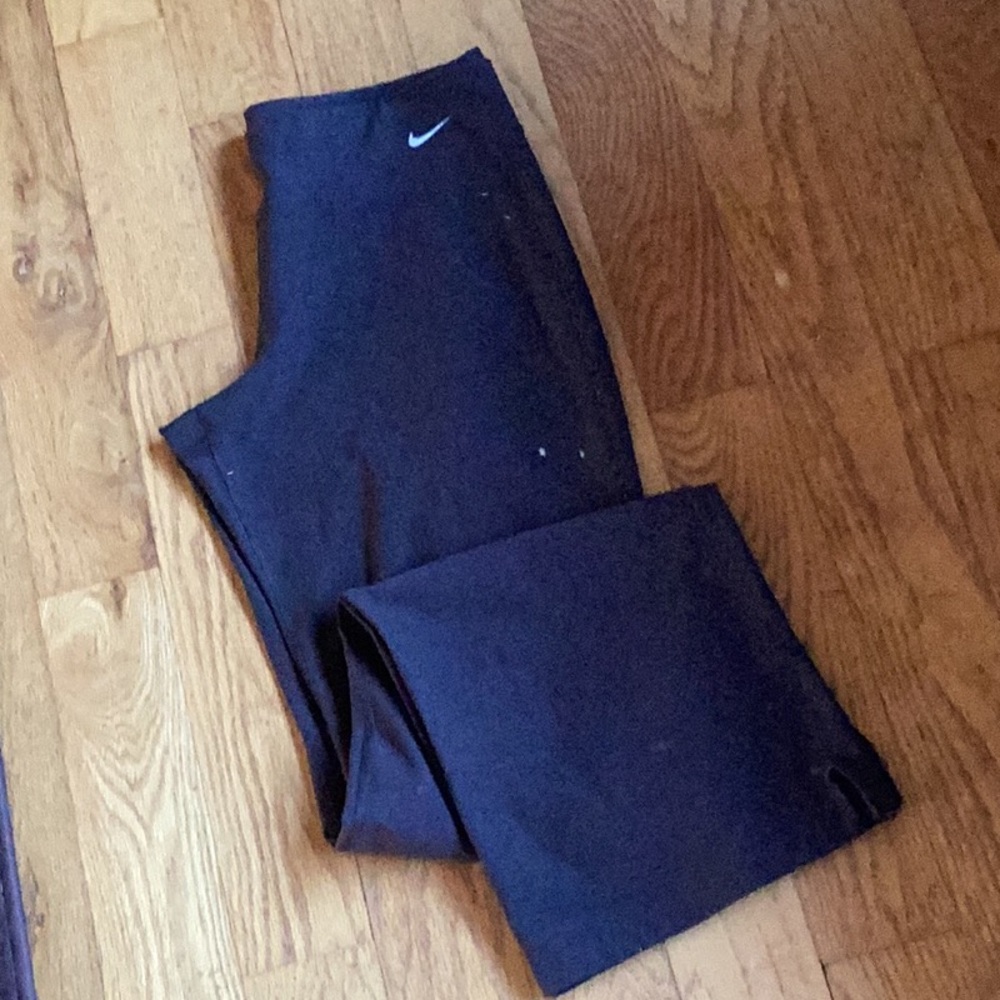 YOGA PANTS Nike Fit Dry Dark BROWN Straight Leg Sz M/L